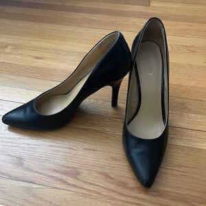 Black Nine West Heels Size 8.5